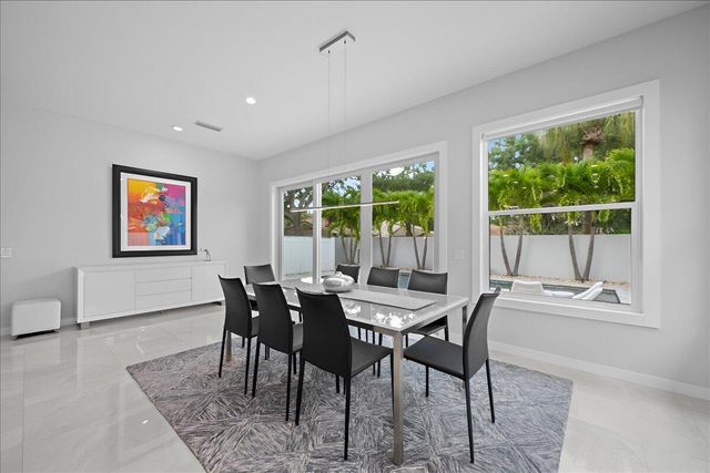 169 Hampton Circle, Jupiter, FL 33458