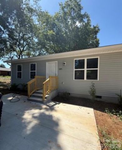 432 & 436 N Caldwell Avenue, Newton, NC 28658