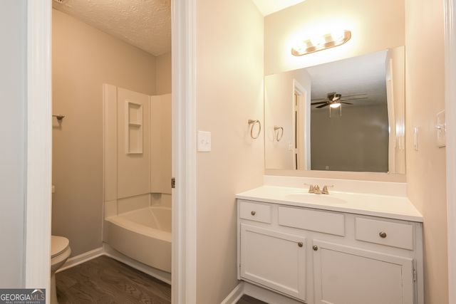 733 Emerald Forest Circle, Lawrenceville, GA 30044