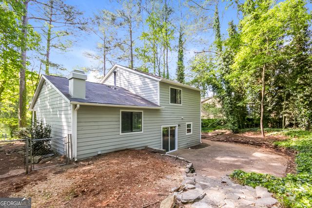 733 Emerald Forest Circle, Lawrenceville, GA 30044