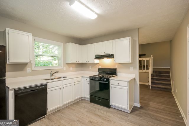 733 Emerald Forest Circle, Lawrenceville, GA 30044