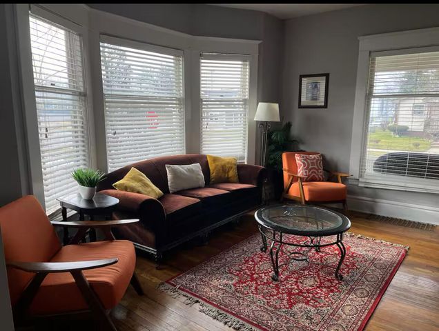 614 Sheldon Avenue SE, Grand Rapids, MI 49503