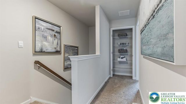 1162 Martin Circle, Upper Macungie Twp, PA 18031