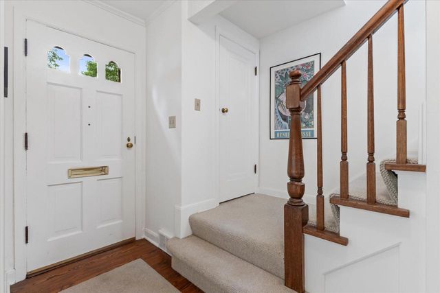 5821 N Santa Monica BOULEVARD, Whitefish Bay, WI 53217