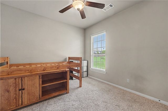 4715 N Rockledge Drive, Springdale, AR 72764