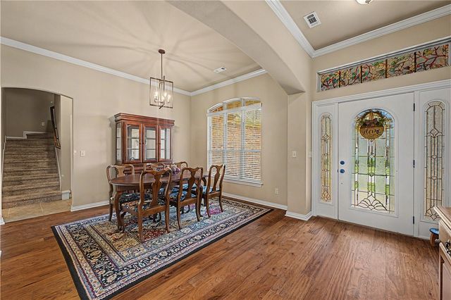 4715 N Rockledge Drive, Springdale, AR 72764