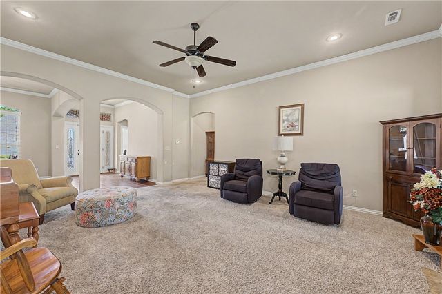 4715 N Rockledge Drive, Springdale, AR 72764
