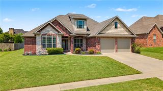 4715 N Rockledge Drive, Springdale, AR 72764