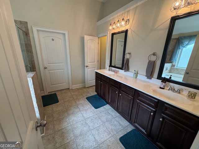 17 Canyon View Drive, Newnan, GA 30265