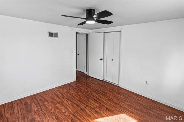 2305 W Delmar Avenue, Godfrey, IL 62035