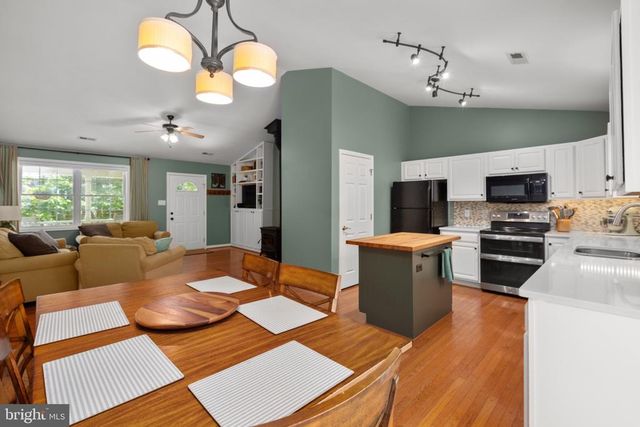 27592 OLD OFFICE RD, Culpeper, VA 22701