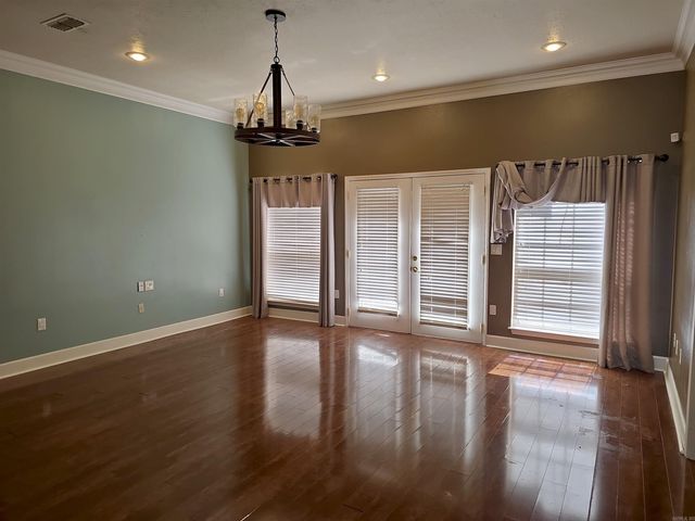 24 Norfork Drive, Maumelle, AR 72113