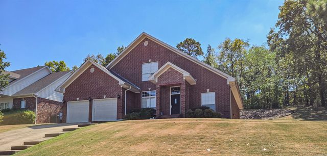 24 Norfork Drive, Maumelle, AR 72113