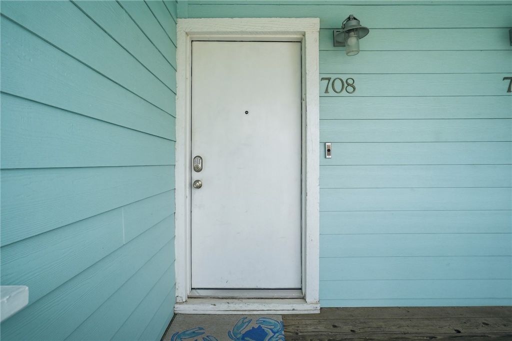 708 Lauderdale Dr 708, Rockport, TX 78382 — photo 3