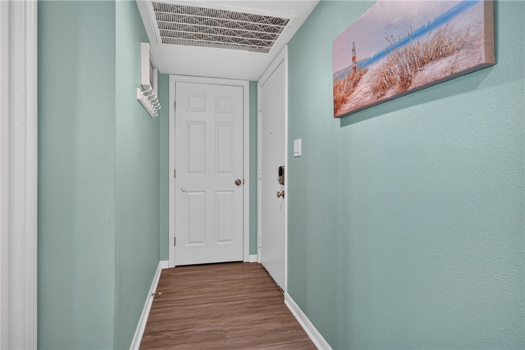 708 Lauderdale Dr 708, Rockport, TX 78382 — photo 4