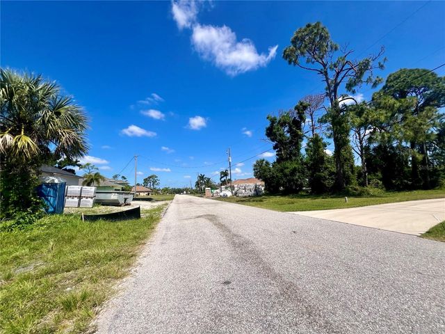 60 PINE VALLEY COURT, Rotonda West, FL 33947