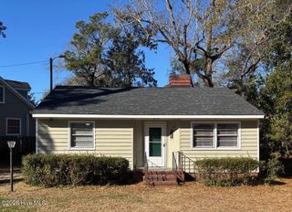 323 N 18th Street, Wilmington, NC 28405