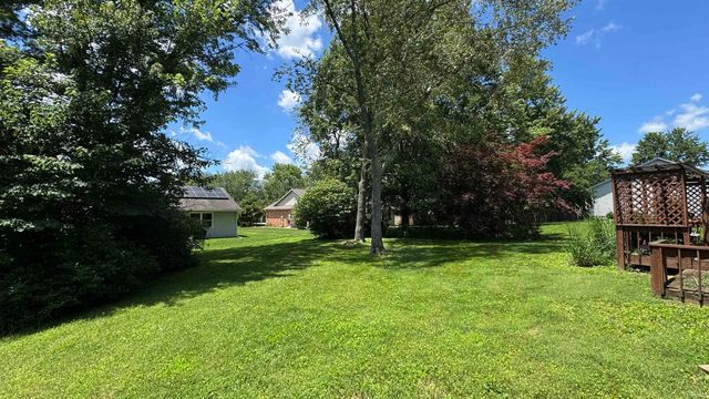 1006 S Carleton Court, Bloomington, IN 47401