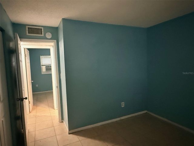 2409 13TH STREET W 2, Bradenton, FL 34205