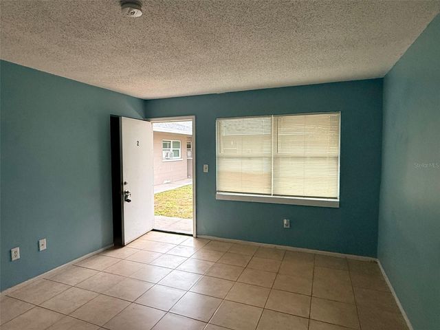 2409 13TH STREET W 2, Bradenton, FL 34205