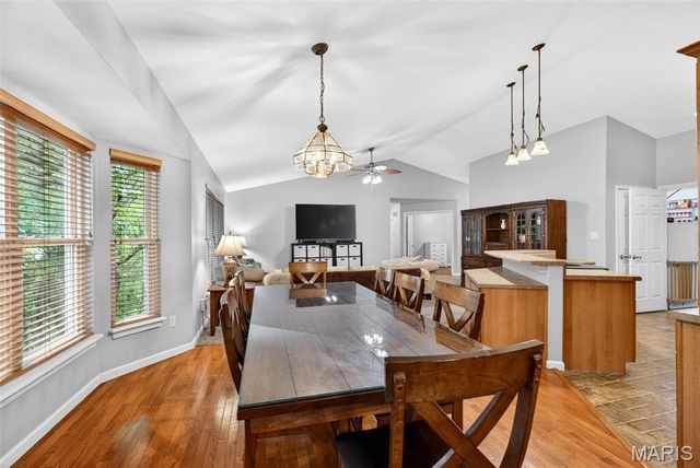 24 Rhett Butler Drive, Hillsboro, MO 63050