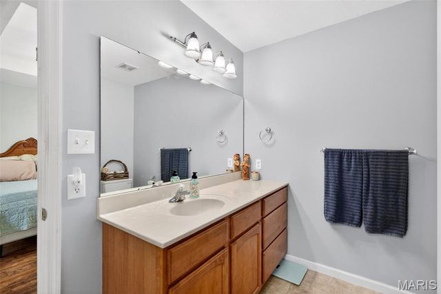24 Rhett Butler Drive, Hillsboro, MO 63050
