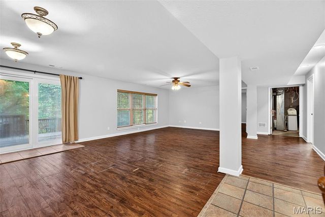 24 Rhett Butler Drive, Hillsboro, MO 63050