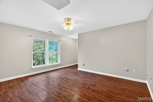 24 Rhett Butler Drive, Hillsboro, MO 63050