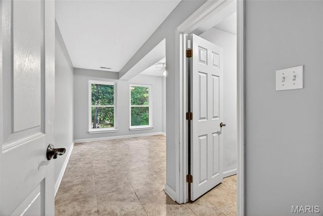 24 Rhett Butler Drive, Hillsboro, MO 63050