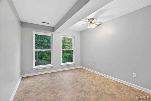 24 Rhett Butler Drive, Hillsboro, MO 63050