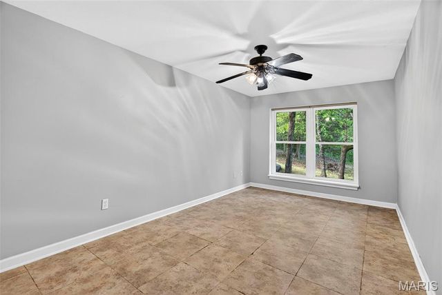 24 Rhett Butler Drive, Hillsboro, MO 63050