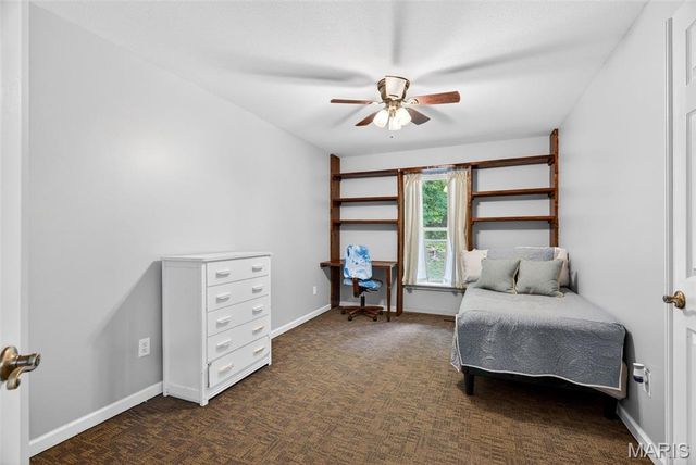 24 Rhett Butler Drive, Hillsboro, MO 63050