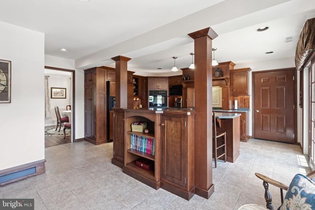 63 W LINFIELD TRAPPE RD, Royersford, PA 19468