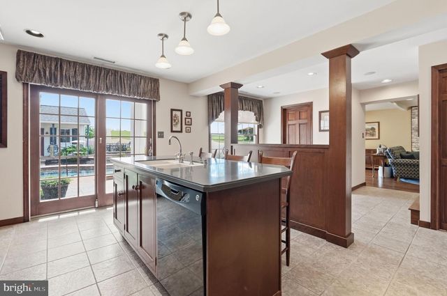 63 W LINFIELD TRAPPE RD, Royersford, PA 19468