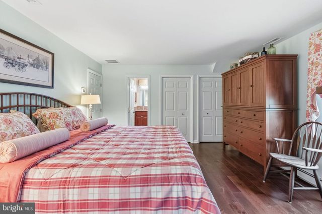 63 W LINFIELD TRAPPE RD, Royersford, PA 19468
