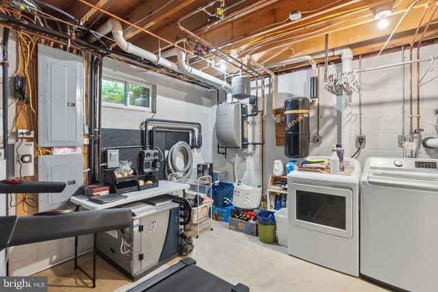 63 W LINFIELD TRAPPE RD, Royersford, PA 19468