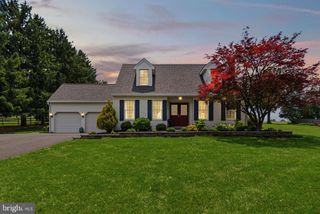 63 W LINFIELD TRAPPE RD, Royersford, PA 19468