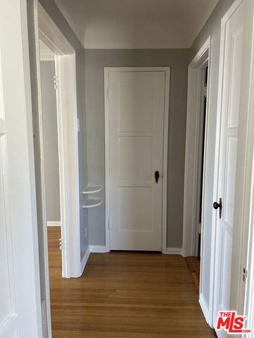 4054 Madison Avenue E, Culver City, CA 90232