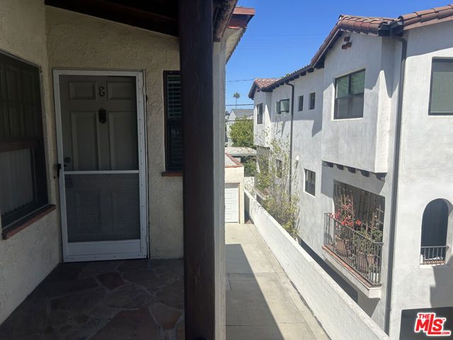 4054 Madison Avenue E, Culver City, CA 90232