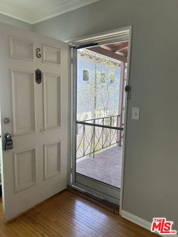 4054 Madison Avenue E, Culver City, CA 90232