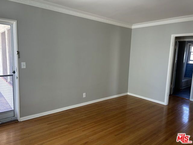 4054 Madison Avenue E, Culver City, CA 90232