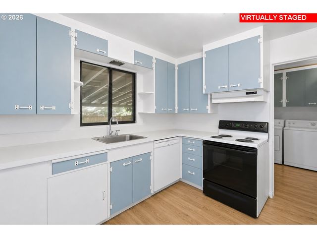 2045 TUALATIN St, St Helens, OR 97051