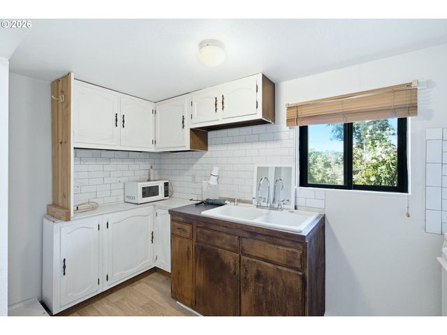 2045 TUALATIN St, St Helens, OR 97051