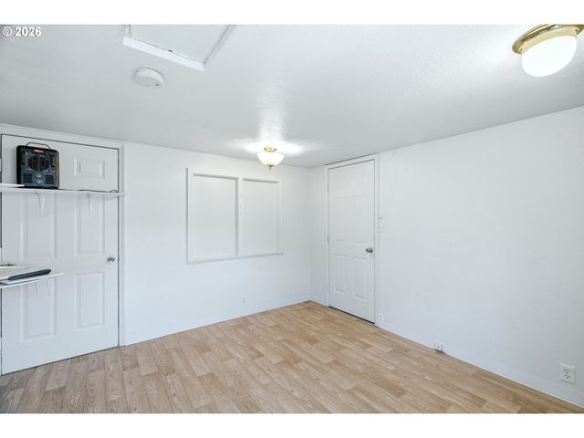 2045 TUALATIN St, St Helens, OR 97051