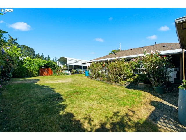 2045 TUALATIN St, St Helens, OR 97051