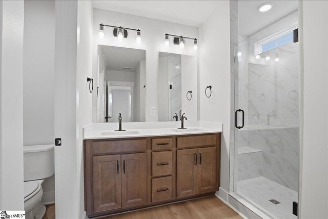 7 Pelham Crossing Drive, Greenville, SC 29615