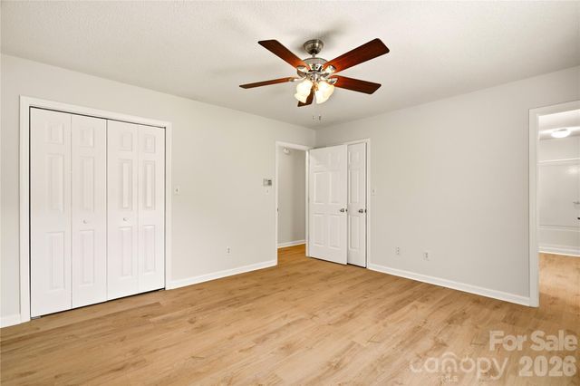 3892 Stoney Creek Drive, Lincolnton, NC 28092