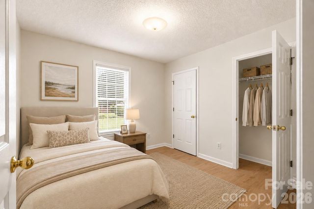 3892 Stoney Creek Drive, Lincolnton, NC 28092
