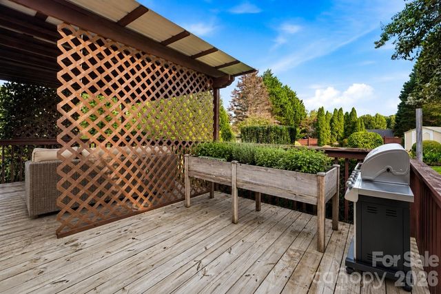 3892 Stoney Creek Drive, Lincolnton, NC 28092
