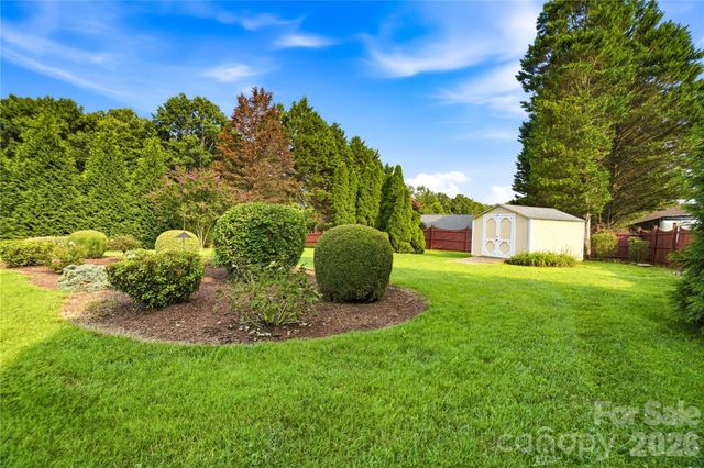3892 Stoney Creek Drive, Lincolnton, NC 28092